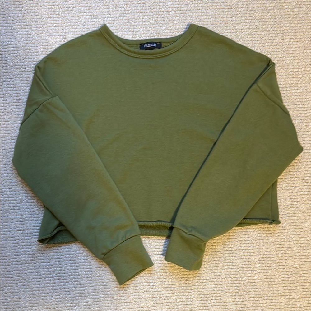 Olive Green Crew Neck Long Sleeve Crop Sweatshirt